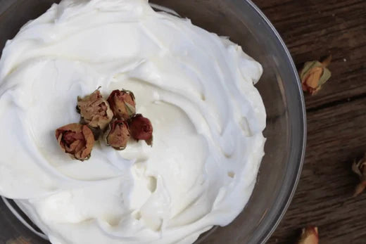 Go Native NZ Dream Cream Moisturiser Recipe whipped white cream in glass bowl