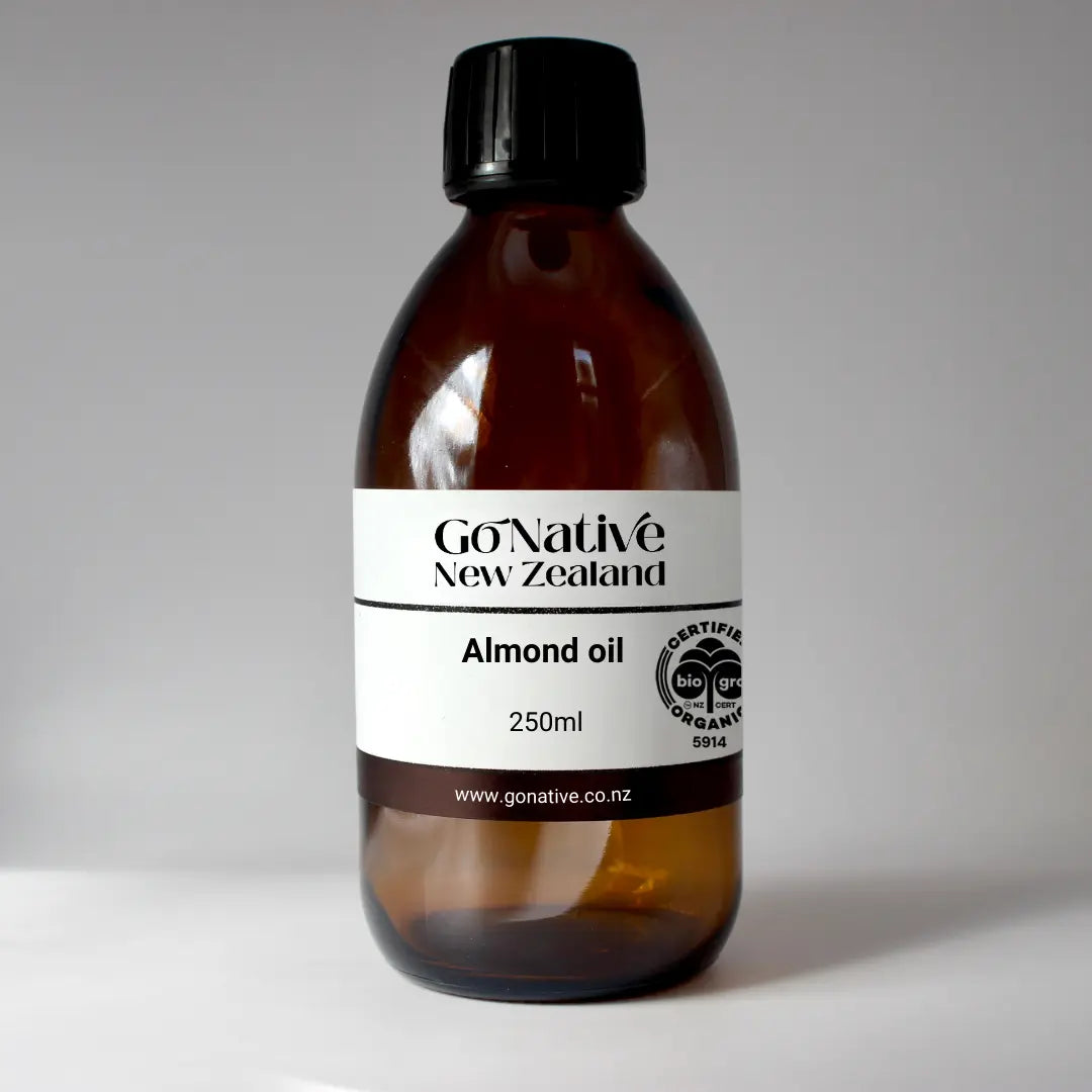 Almond oil, sweet, certified organic