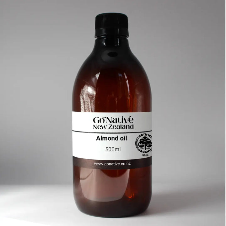 Almond oil, sweet, certified organic