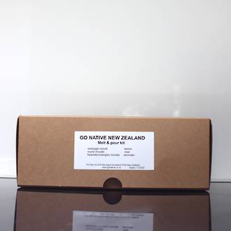 Melt & pour soapmaking KIT - Round w/ flower edges